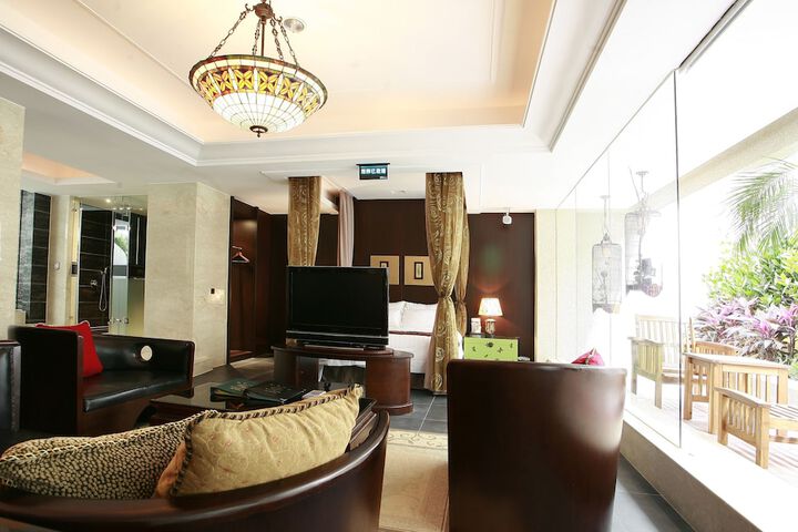 Room 21 of 72