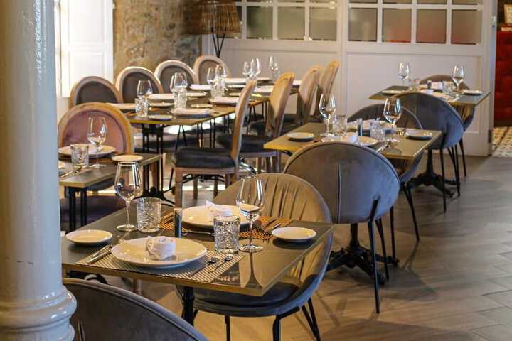 Dining 64 of 71