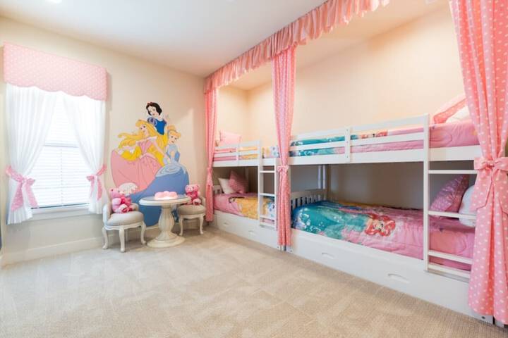 Room 49 of 149