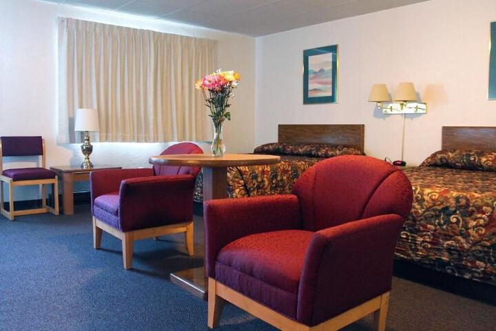 Room 14 of 32