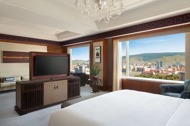Room 18 of 46