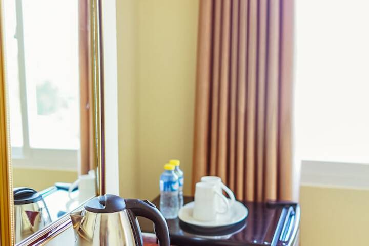 Room 52 of 77