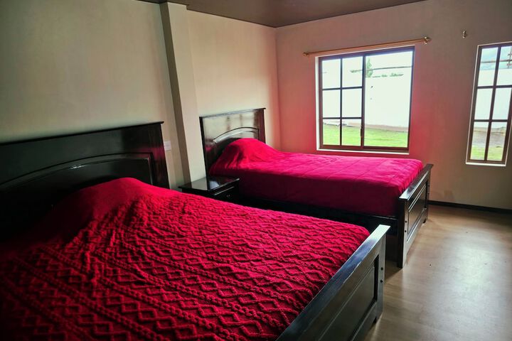 Room 27 of 118