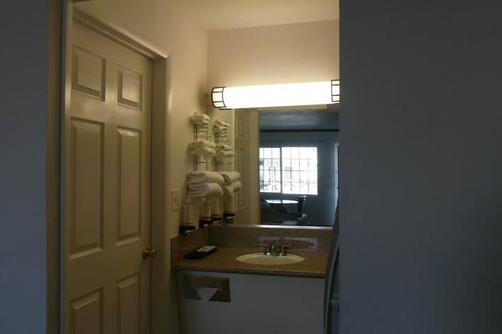 Room 35 of 52