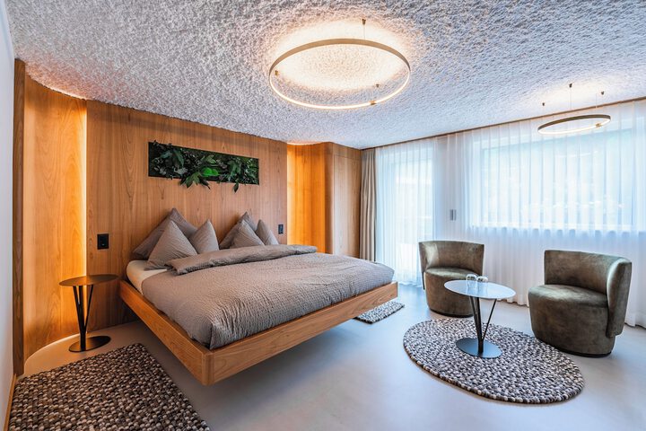 Room 11 of 41