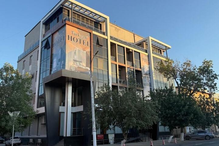 Hotel 37 of 37