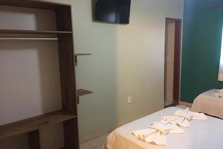 Room 15 of 41