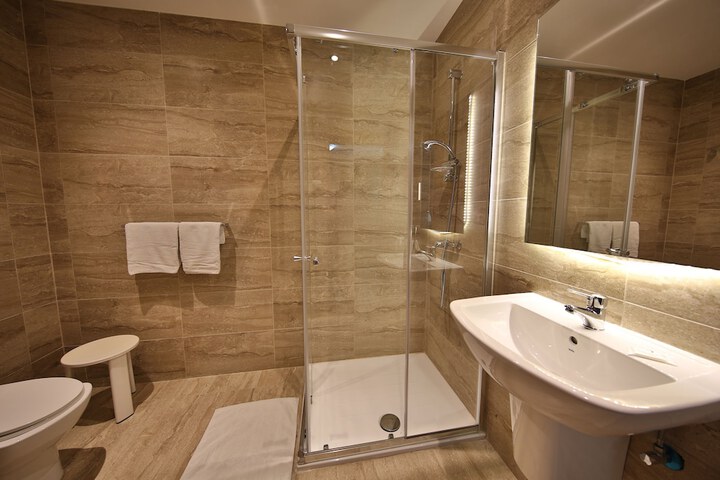 Bathroom Interior Photo