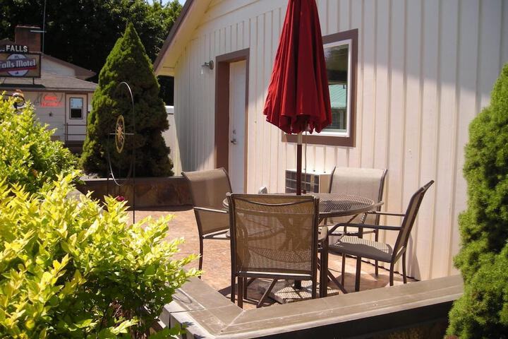 Terrace/Patio 26 of 54