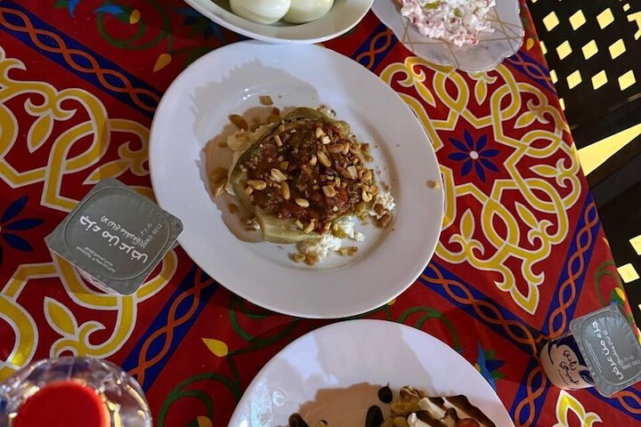 Dining 65 of 82