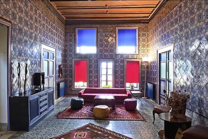 Room 30 of 59