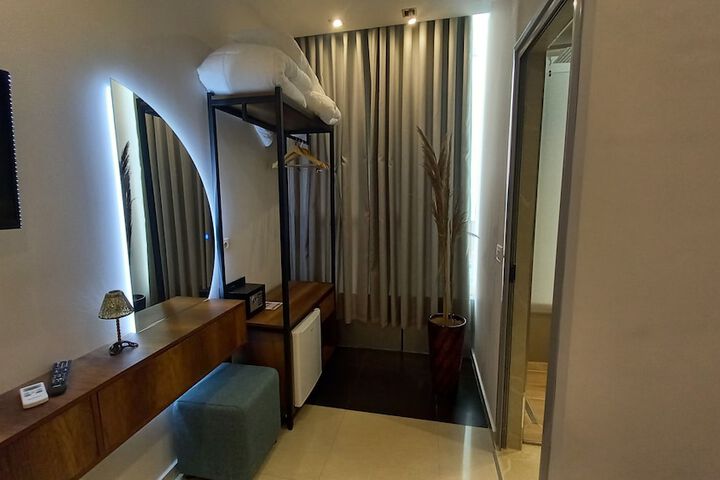 Room 29 of 57