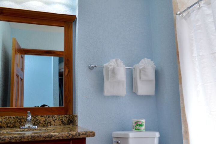 Clean Restrooms
