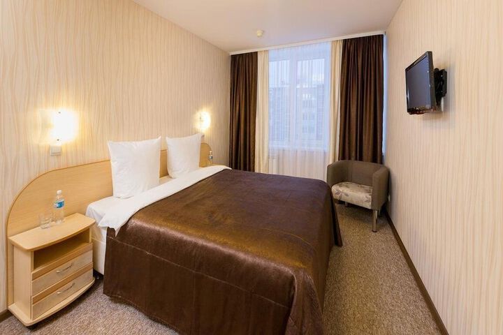Room 18 of 50
