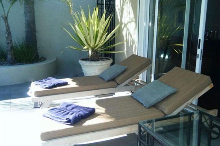 Sundeck 12 of 15