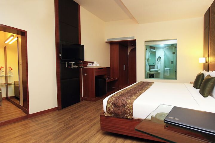 Room 14 of 42