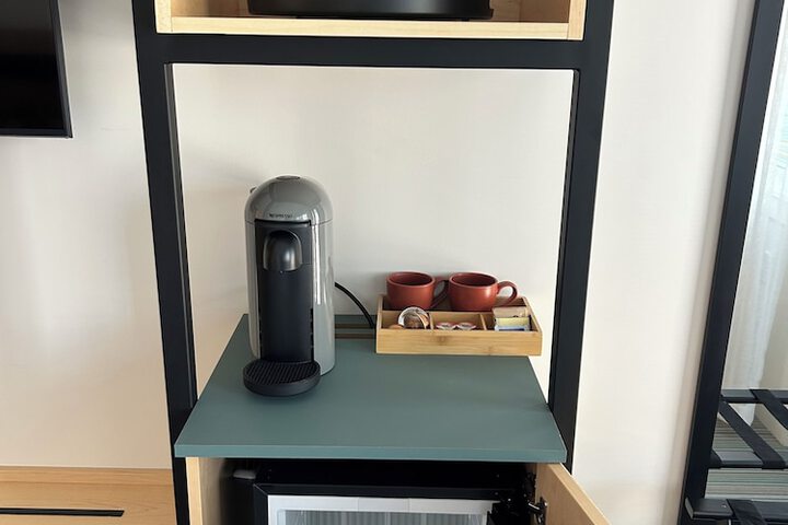 Room 15 of 74