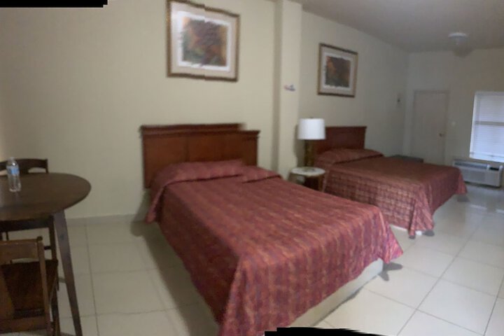 Room 9 of 23