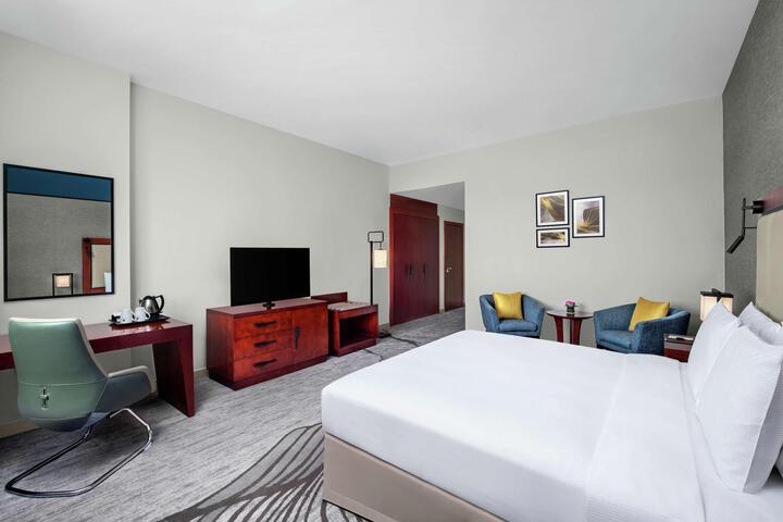 Room 48 of 64