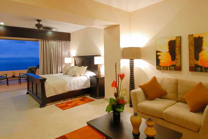 Room 5 of 207