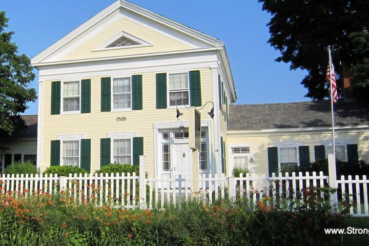 Strong House Inn