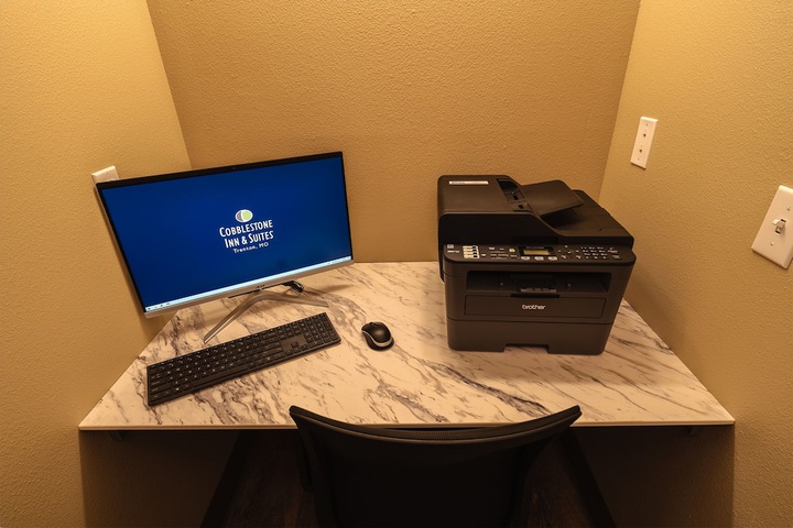 Business Center 38 of 42