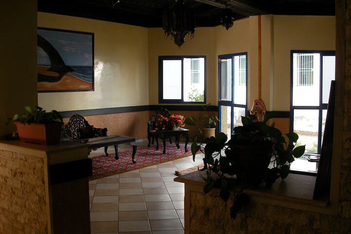 Guest Lobby