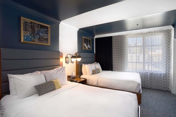 Room 20 of 36