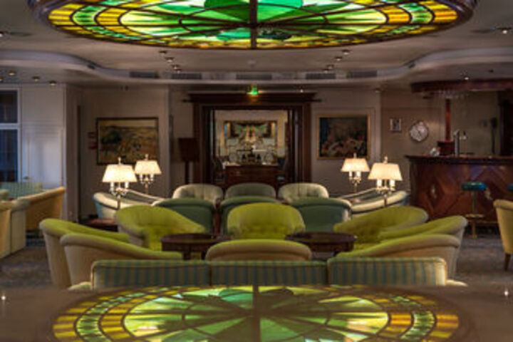 Exterior of Hotelships Holland - MS Cezanne - Düsseldorf