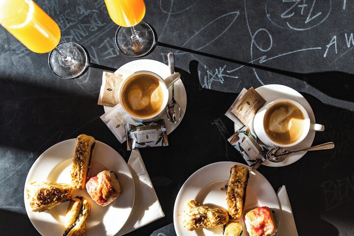 Breakfast/Coffee Service 51 of 68