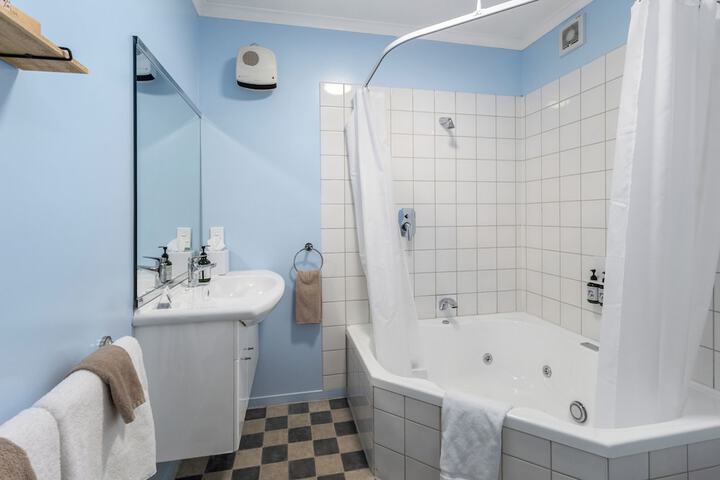 Bath Interior
