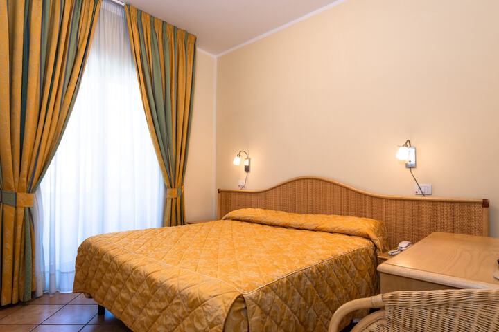Room 22 of 74