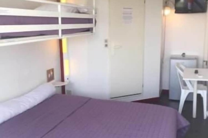 Room 6 of 21