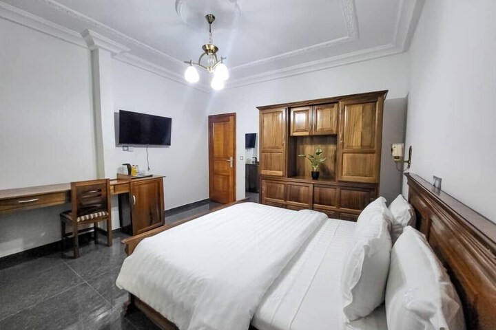 Room 41 of 79