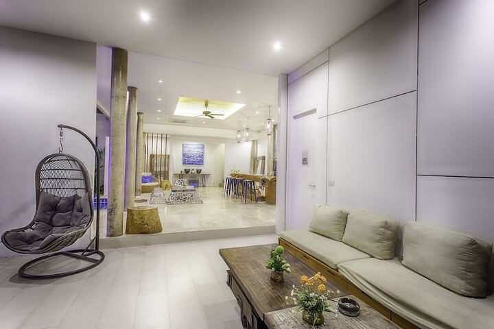 Hotel Interior 12 of 74