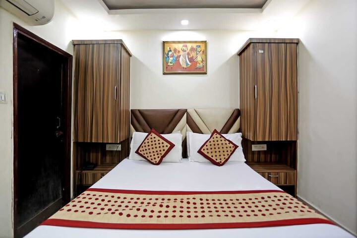 Room 6 of 46