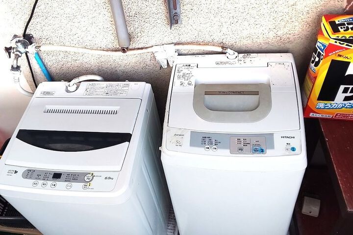 Laundry 19 of 37