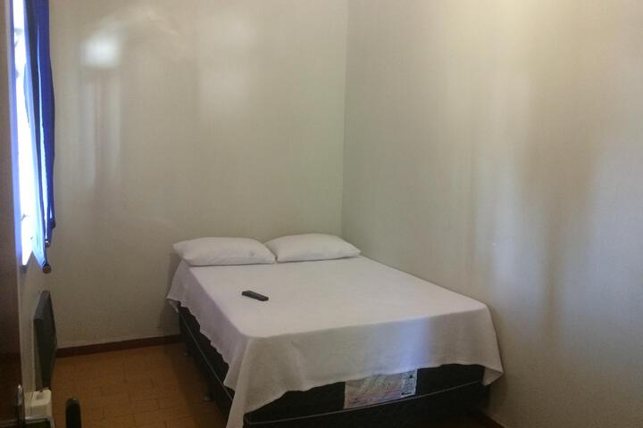 Room 12 of 23