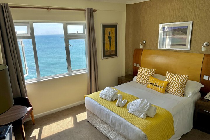 Room 11 of 47