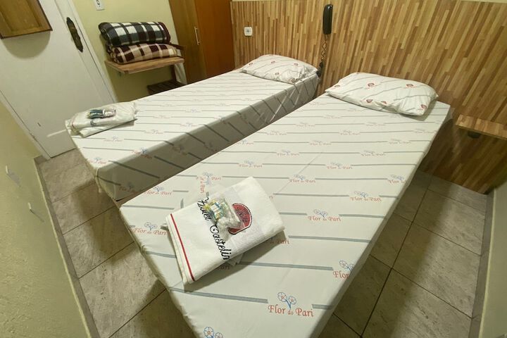 Room 2 of 14