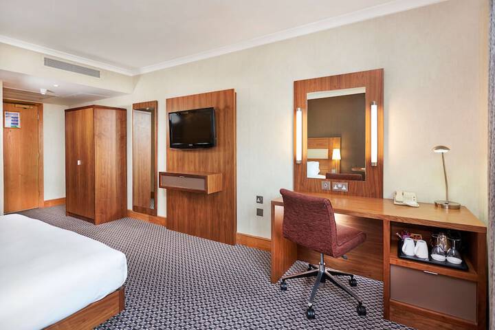 Room 12 of 55