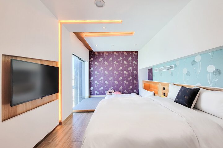 Room 38 of 68