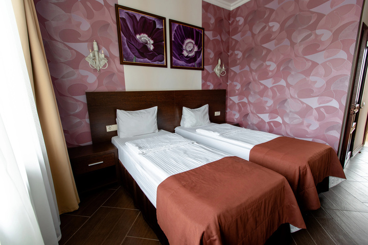 Room 37 of 50