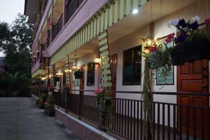 Hotel 6 of 27