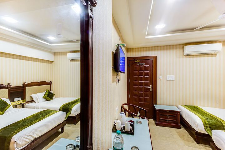 Room 18 of 49