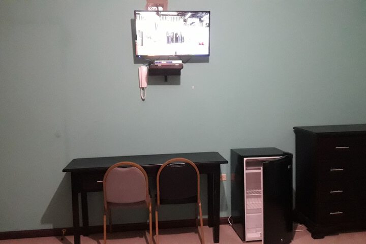 Room 7 of 43
