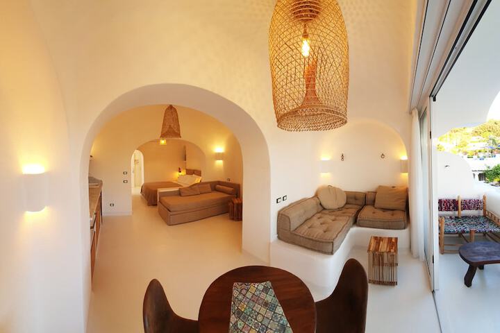 Room 16 of 246