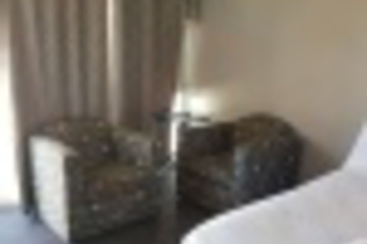 Room 76 of 108