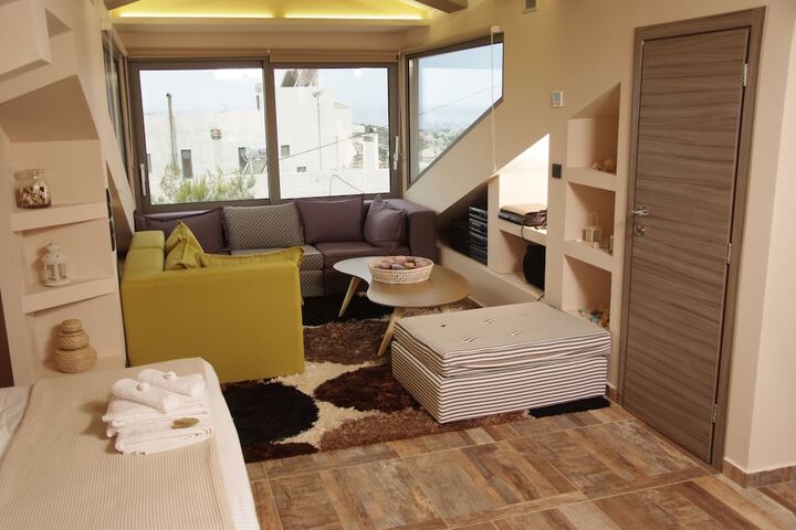 Room 43 of 91