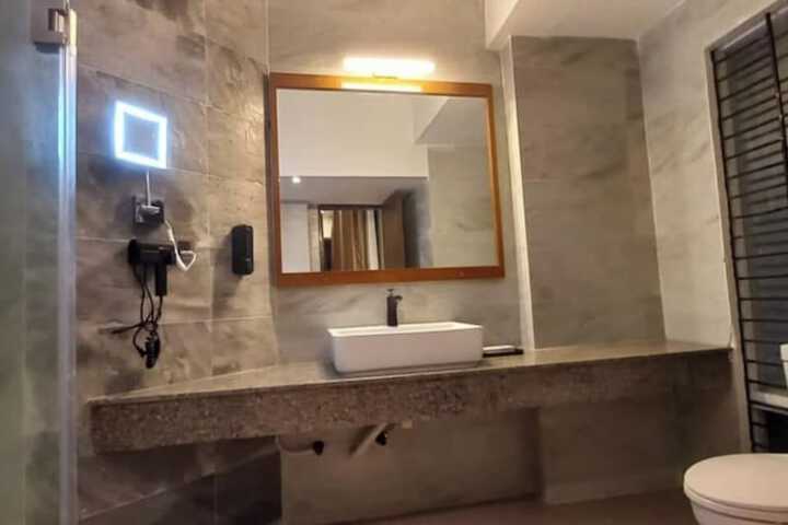 Room 20 of 22